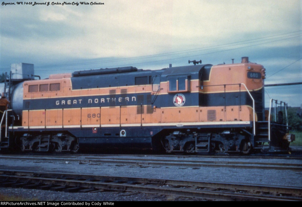 Great Northern GP9 680